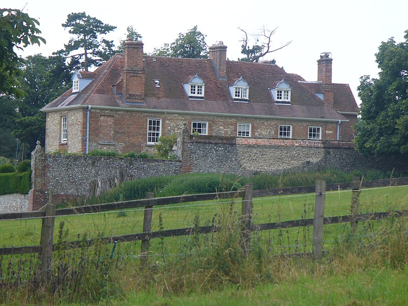 File:Lordington Manor.JPG