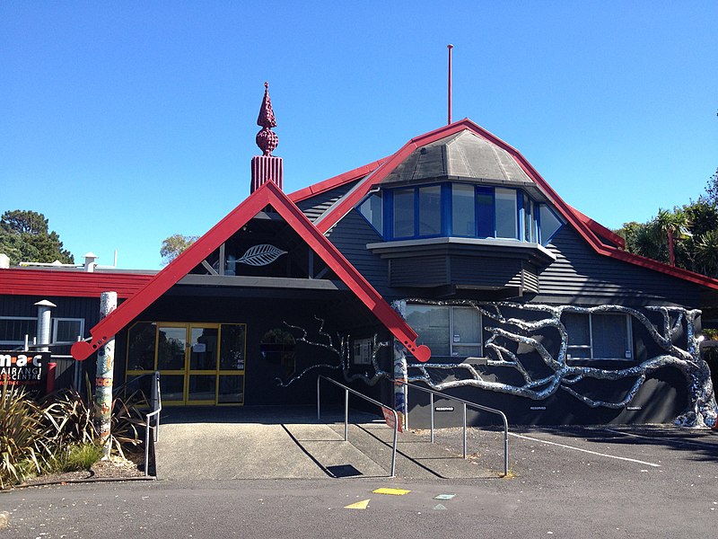 File:Mairangi arts centre.jpg