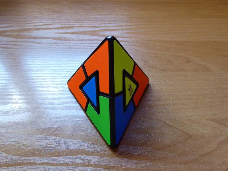 Файл:Pyraminx Duo 3.jpg