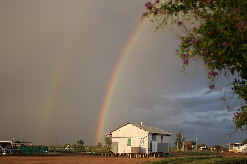 File:Rainbow over Quilpie.JPG