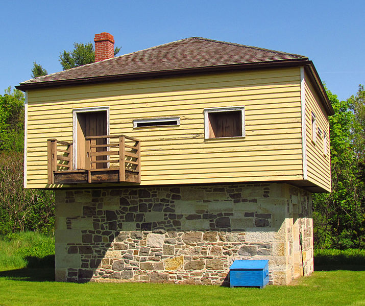 File:Blockhouse at Newboro.jpg