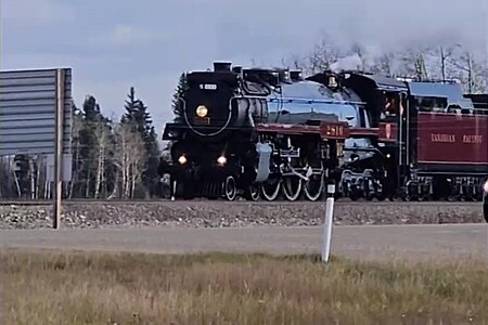 CP No. 2816 passing through Millet, Alberta, on October 17, 2023