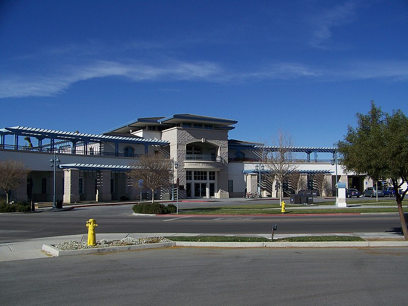 File:Hemet Public Library.jpg