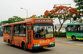 亚星JS6770H （2004.8 - 2006.8）