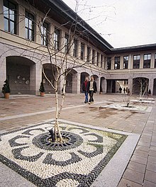 The courtyard of Koç University's Rumelifeneri Campus