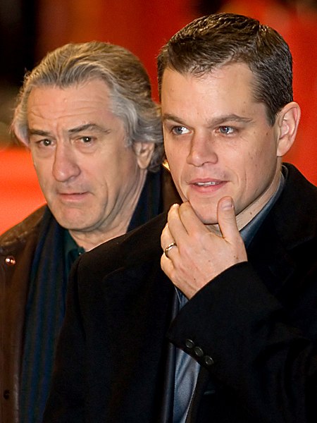 Файл:RobertDeNiroMattDamonBerlinFeb07.jpg