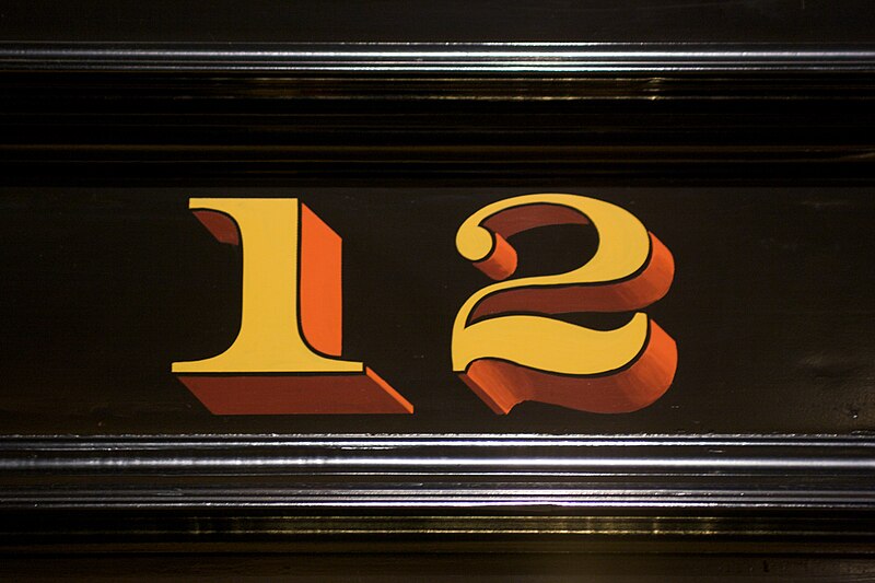 File:The number 12.jpg