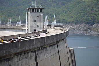 Bhumibol Dam 12