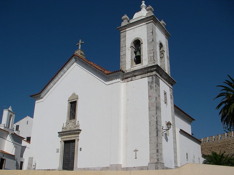 File:Igreja Matriz de Sines.jpg