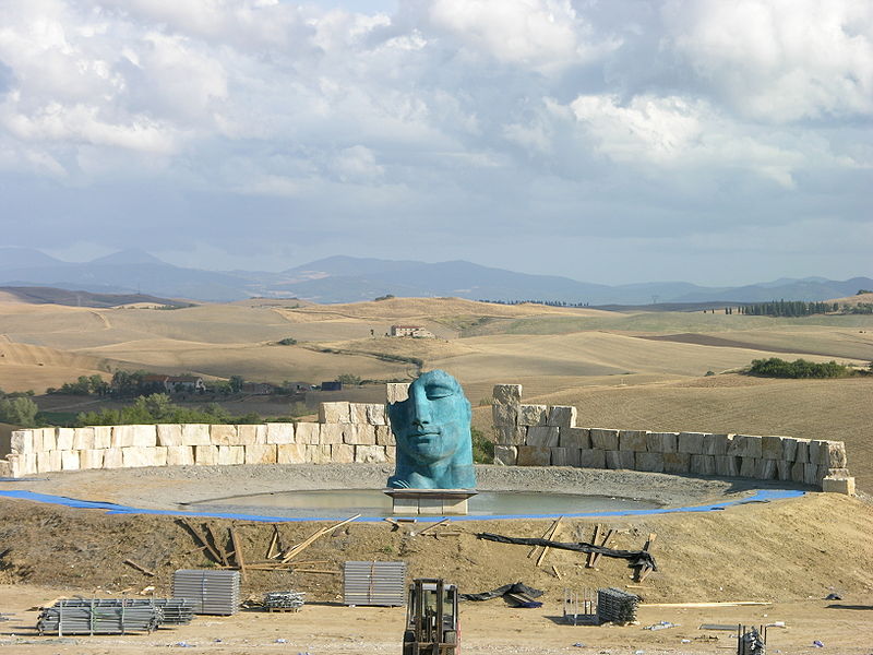 File:Lajatico teatro del silenzio.jpg