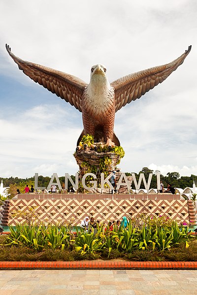 File:Langkawi Eagle statue.jpg