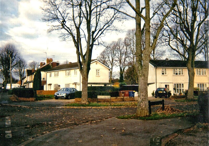 File:Easington Close, Banbury.jpg