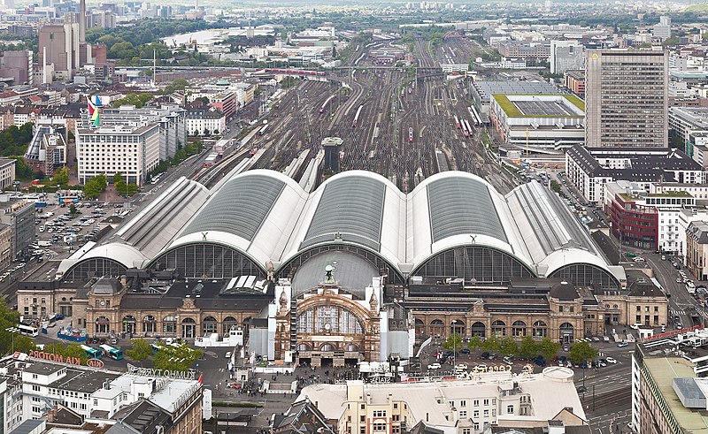 File:Hauptbahnhof Frankfurt.jpg