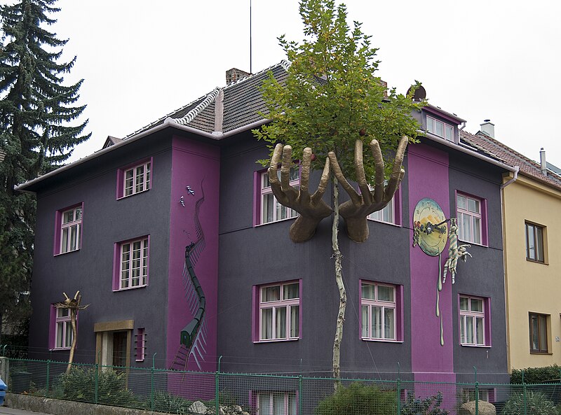 File:Kristek-house.jpg