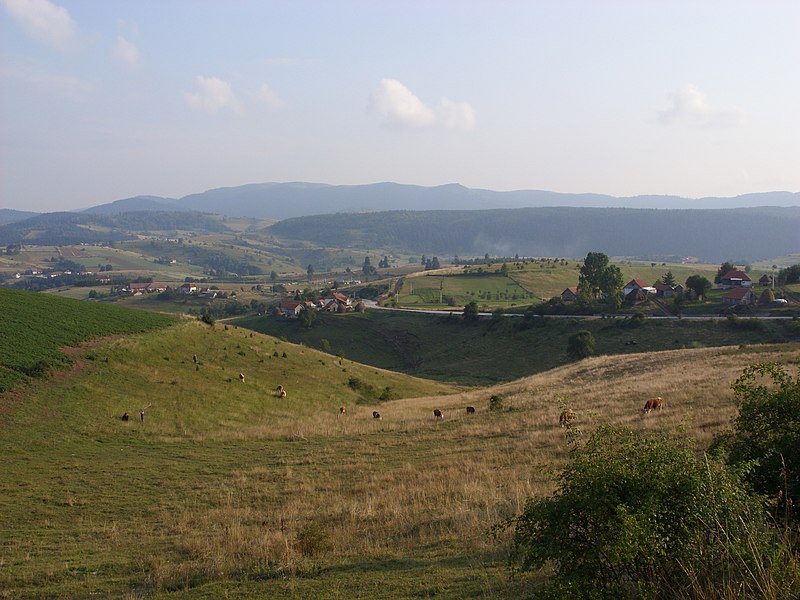 File:Sandzak Landscape.JPG