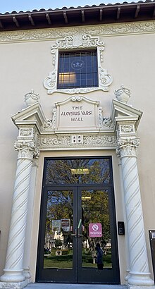 Varsi Hall 1555 (cropped).jpg