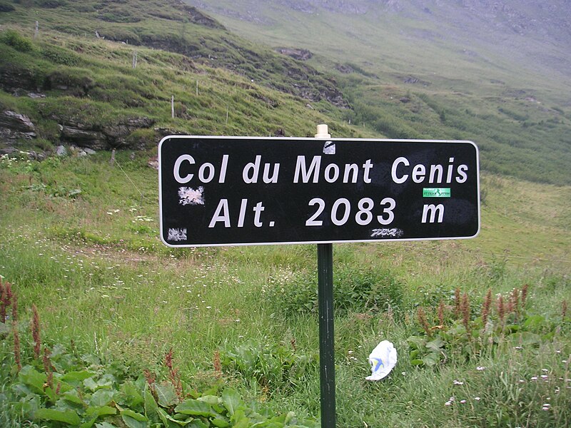 File:Mont Cenis.jpg