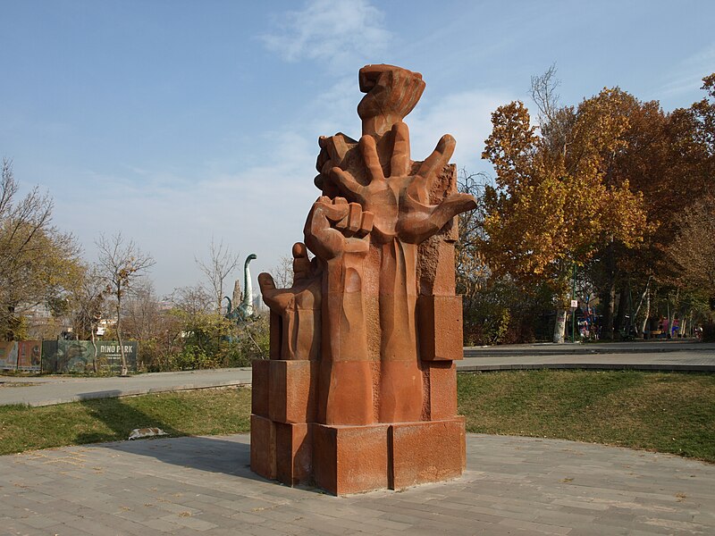 File:No To War Monument.jpg