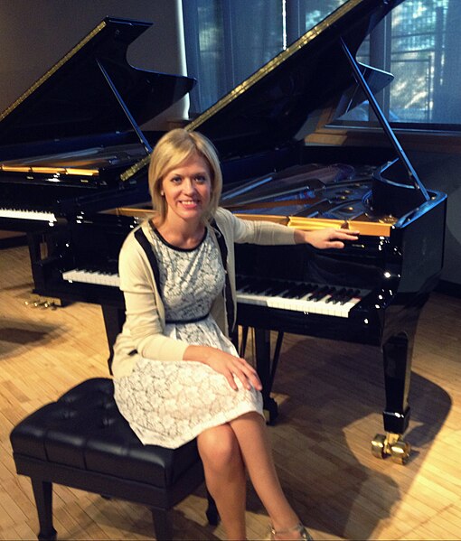 Файл:Olga Kern Steinway.jpg