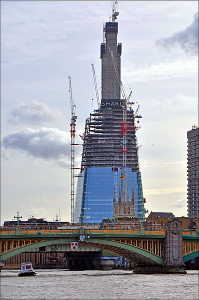 File:Shard London Bridge 4.jpg