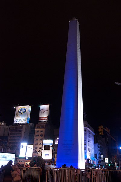 Archivo:Bicentenario - Obelisco.jpg