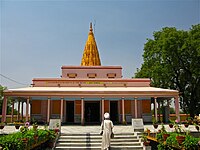 Exterior of the Sri Digamber Jain temple at Sarnath