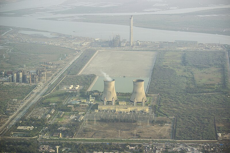 File:HAZIRA Industrial area Surat.jpg