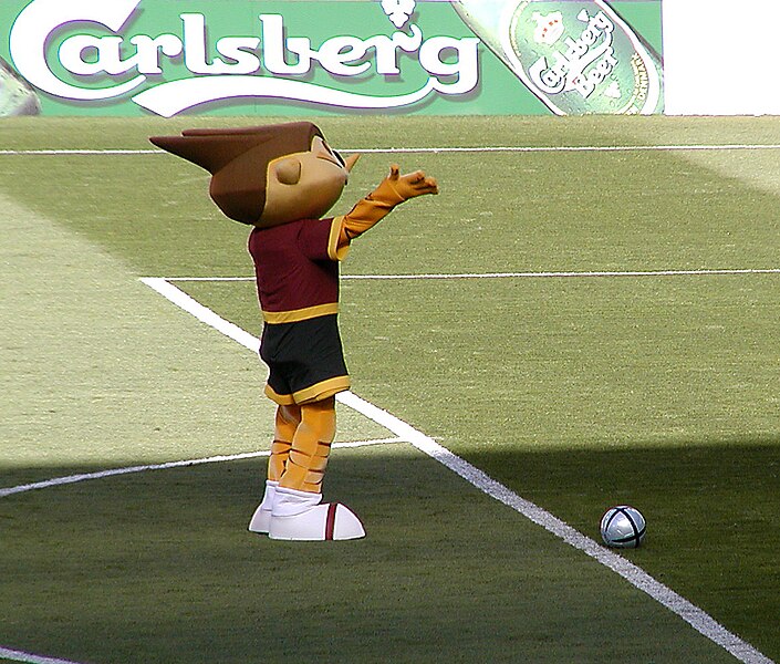 File:Mascot EURO2004.jpg