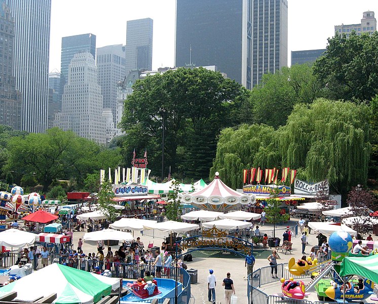 File:Wollman Summer rink jeh.JPG