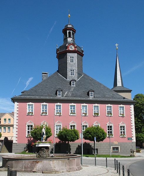 File:Koelleda town hall.jpg