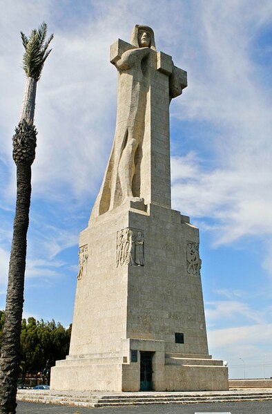 Archivo:Monumento a Colón (Huelva).jpg