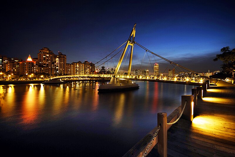 File:Tanjong Rhu Suspension Bridge.jpg