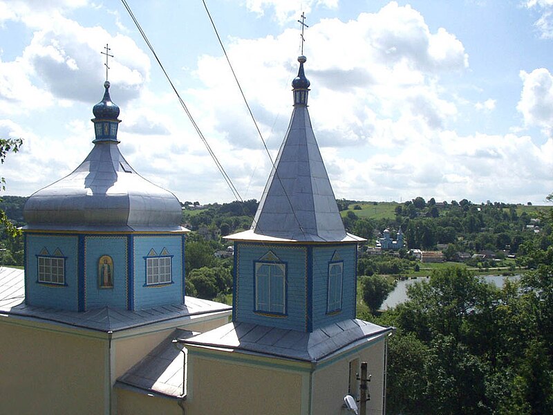 File:Vyshnivets Voskresenska Church vlasenko.jpg