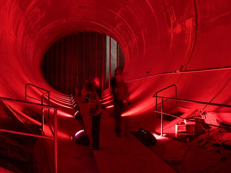 Archivo:Windtunnel-Adlershof.jpg