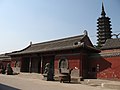 临济寺大门东侧