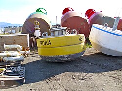 Boya de NOAA, almacenada, Homer, Alaska