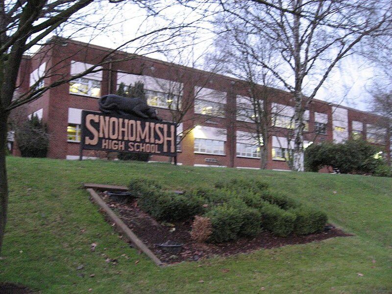 File:Snohomish High School.jpg