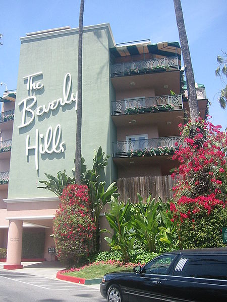 Файл:BeverlyHillsHotel03.jpg