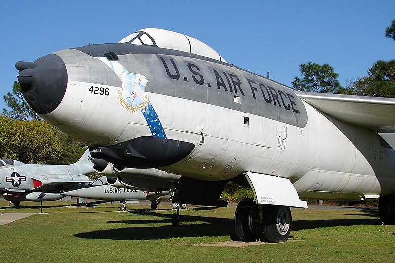 File:Boeing B-47 Stratojet (5650565366).jpg