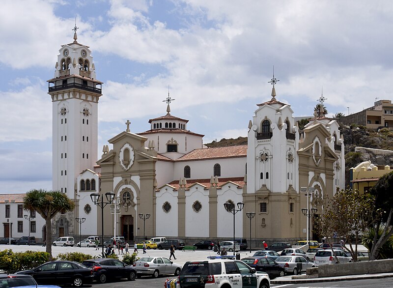 File:Candelaria Basilica.jpg