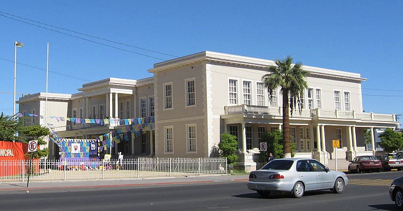 File:CasaCulturalMexicali (cropped).JPG