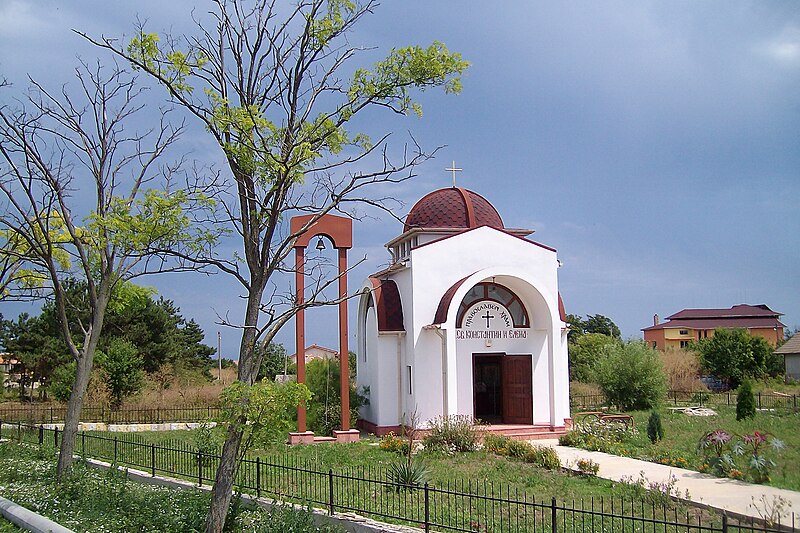 Файл:Chapel Kamen Bryag.JPG