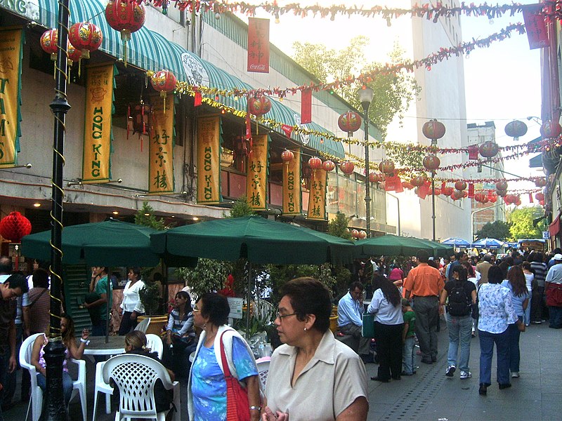 File:Chinatown Mexico City.JPG