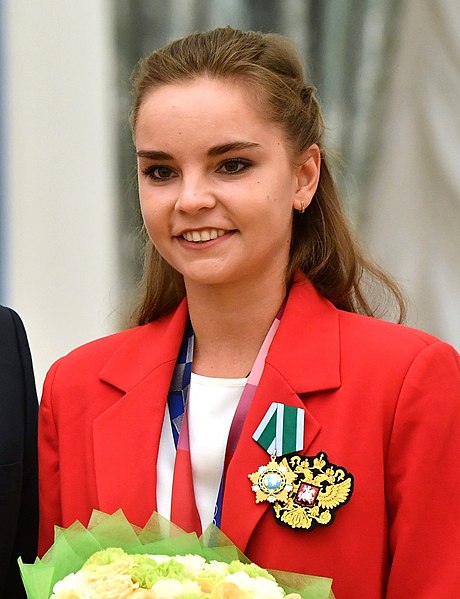 Файл:Dina Averina 2021.jpg