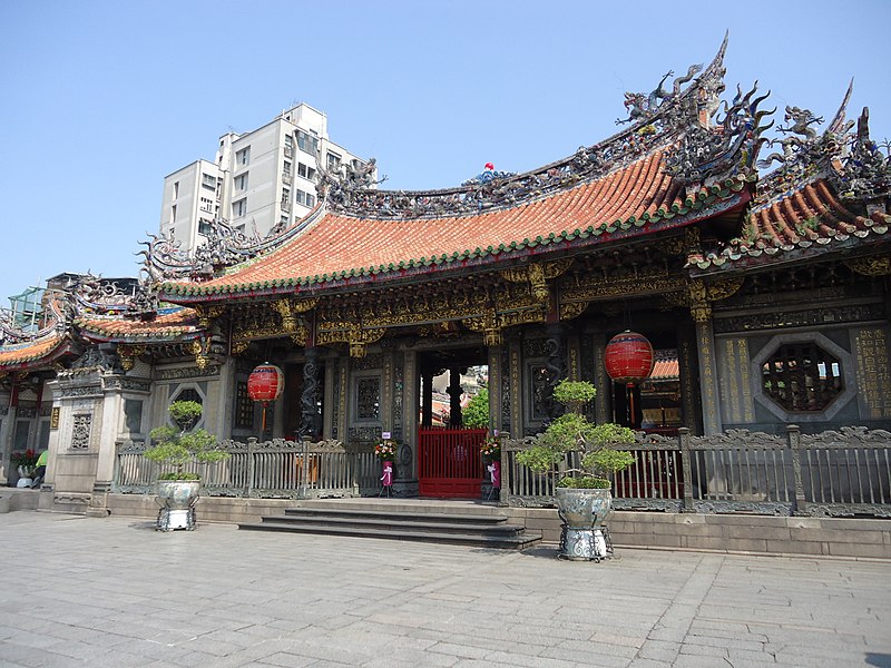 File:Lungshan temple taipei taiwan.jpg