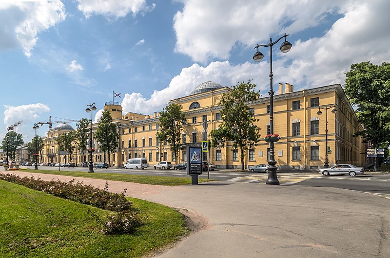 Файл:Naval Institute of SPB.jpg