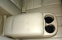 Rear-seat center armrest