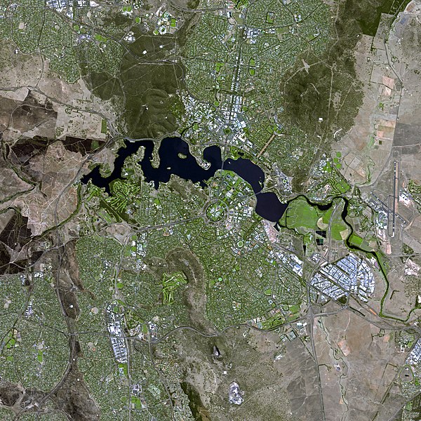 File:Canberra SPOT 1088.jpg