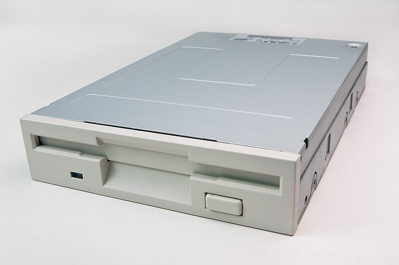 File:Floppy Disk Drive SDF-321B.jpg