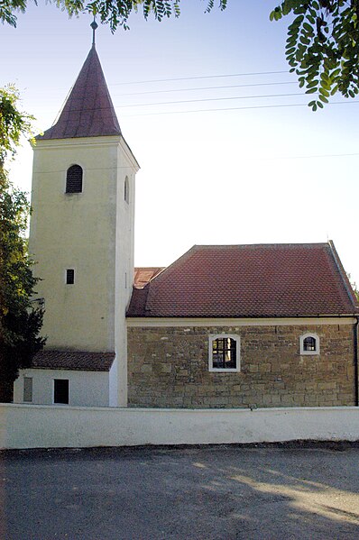 File:Peigarten Kirche1.jpg